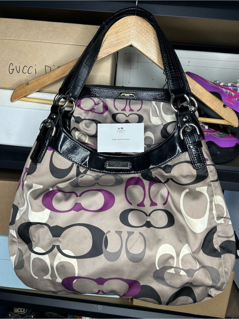 COACH SOHO OPTIC PRINT LARGE SIGNATURE LOGO HOBO WITH MATCHING WRISTLET